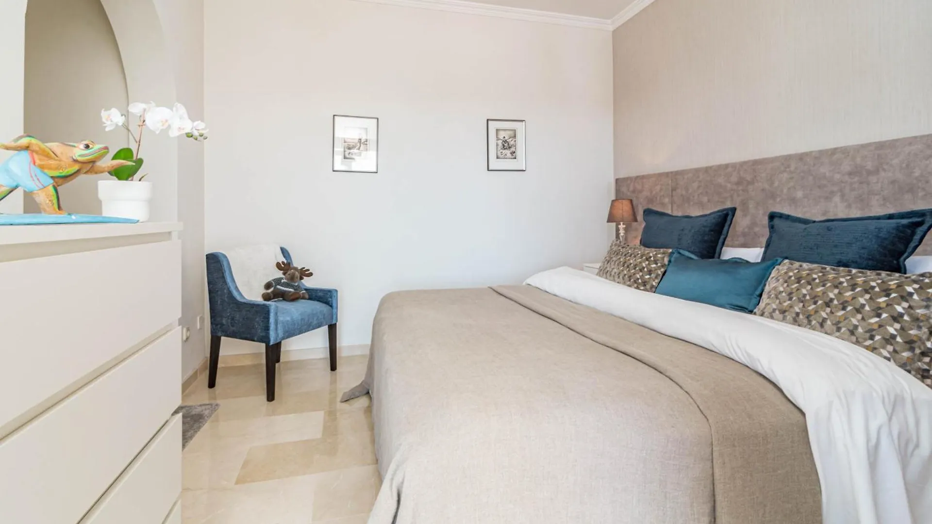 Lag - Spacious 3Br Townhouse With Private Jacuzzi 马尔韦利亚